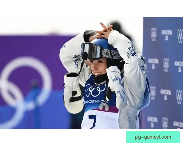 谷爱凌零点三八分惜败摘银 中国暂列第十一 谷爱凌零点三八分惜败摘银 中国暂列第十一